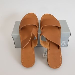 3/$50 The Royal Standard Slide Sandal!